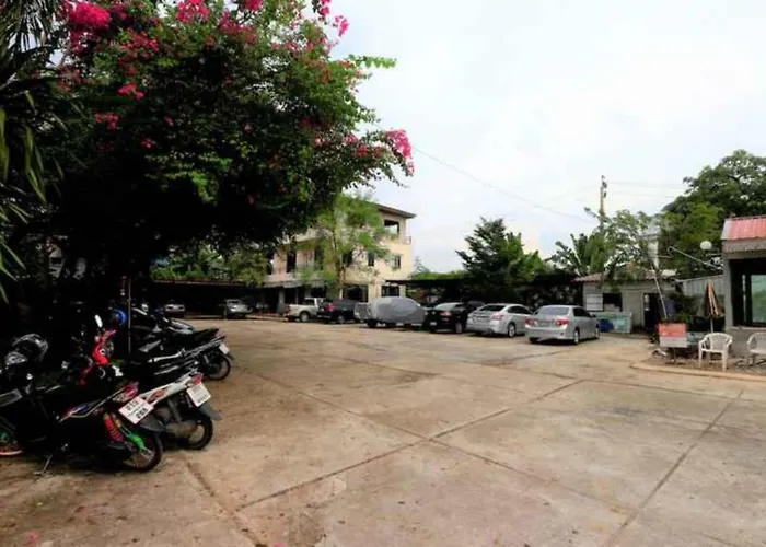 Platinum Place